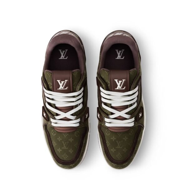LV Trainer Sneaker